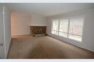 34550 N Wilson Road, Ingleside, IL 60041 - Photo 10