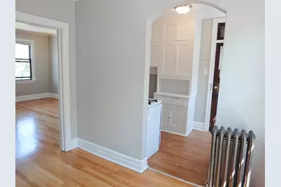 1941 Grove Avenue #201, Berwyn, IL 60402 - Photo 8