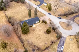 1967 Red Fox Ln, Green Oaks, IL 60048 - Photo 34