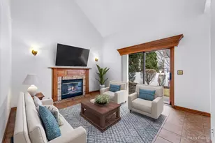 902 Derby Course, Saint Charles, IL 60174 - Photo 12