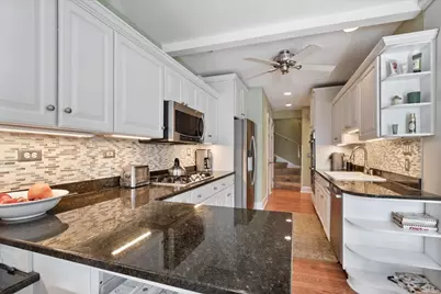 516 Greenwood Street #516, Evanston, IL 60201 - Photo 14