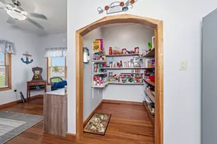 620 W 6th St, Minonk, IL 61760 - Photo 8