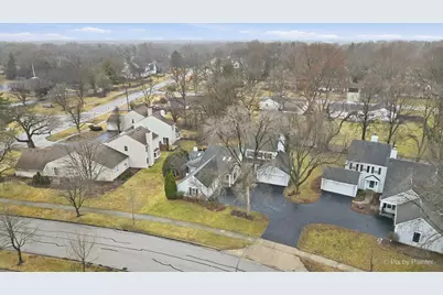 1095 Devonshire Avenue, Naperville, IL 60540 - Photo 44