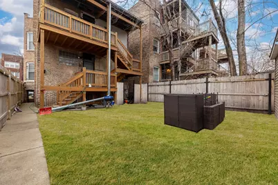 1511 E 67th Place, Chicago, IL 60637 - Photo 22