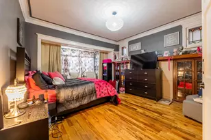 1511 E 67th Pl, Chicago, IL 60637 - Photo 2