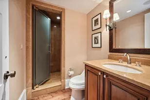 [Address not provided], Chicago, IL 60611 - Photo 40