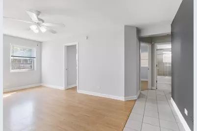 6120 N Kenmore Avenue #1E, Chicago, IL 60660 - Photo 2