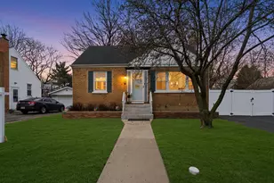 3719 211th Pl, Matteson, IL 60443 - Photo 2