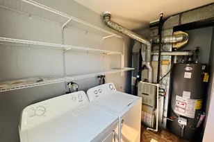 923 Daniels Ct, Schaumburg, IL 60194 - Photo 10