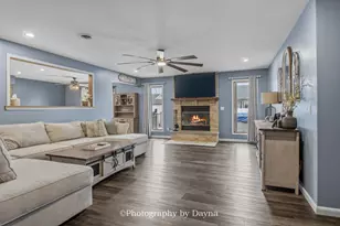 609 N Monroe Ave, Bradley, IL 60915 - Photo 6