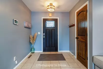 609 N Monroe Avenue, Bradley, IL 60915 - Photo 4