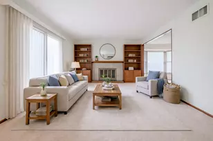 2049 Dorval Dr, Naperville, IL 60565 - Photo 14