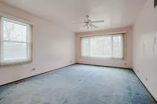 2049 Dorval Dr, Naperville, IL 60565 - Photo 16