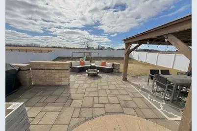 995 Bluff Quarry Drive, South Elgin, IL 60177 - Photo 36