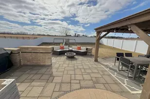 995 Bluff Quarry Dr, South Elgin, IL 60177 - Photo 36