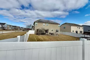 995 Bluff Quarry Dr, South Elgin, IL 60177 - Photo 38