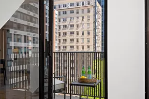 200 E Delaware Pl, Chicago, IL 60611 - Photo 18