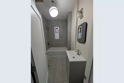 654 E 92nd Place, Chicago, IL 60619 - Photo 6