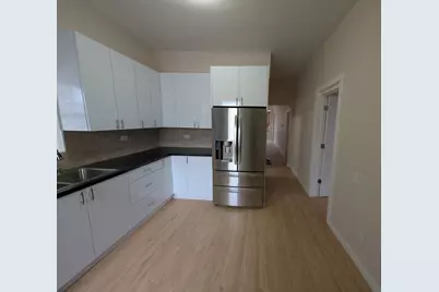 654 E 92nd Place, Chicago, IL 60619 - Photo 4