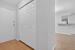 6670 S Brainard Ave, Countryside, IL 60525 - Photo 16