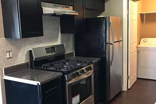 329 Carthage Ct, Bloomingdale, IL 60108 - Photo 10