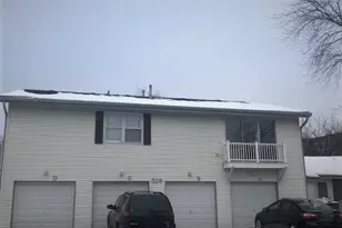 329 Carthage Ct, Bloomingdale, IL 60108 - Photo 2