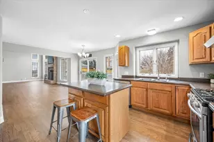 5406 W Valley Dr, Richmond, IL 60071 - Photo 10