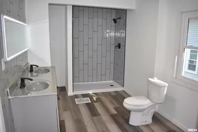 926 43rd Street, Rock Island, IL 61201 - Photo 14