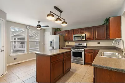 1135 Reserve Drive, Elgin, IL 60124 - Photo 4