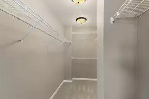 1135 Reserve Dr, Elgin, IL 60124 - Photo 16