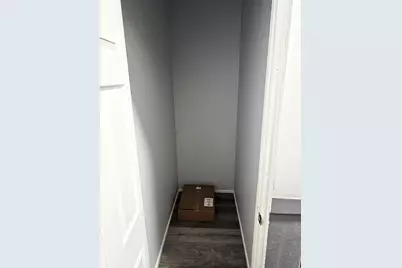 1415 W Erie Street #1R, Chicago, IL 60642 - Photo 2