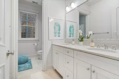 1410 W Byron Street, Chicago, IL 60613 - Photo 24