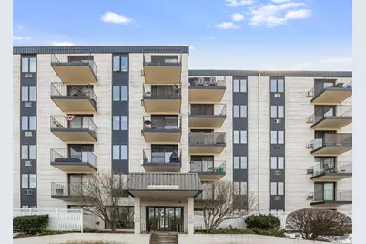 9078 W Heathwood Drive #5D, Niles, IL 60714 - Photo 1