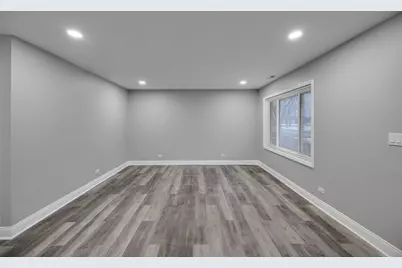 2129 219th Street, Sauk Village, IL 60411 - Photo 6