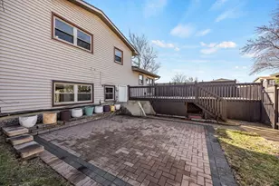 265 Cobb Cir, Bolingbrook, IL 60440 - Photo 4