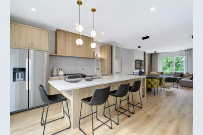 3016 Cottonwood Lane, River Grove, IL 60171 - Photo 8