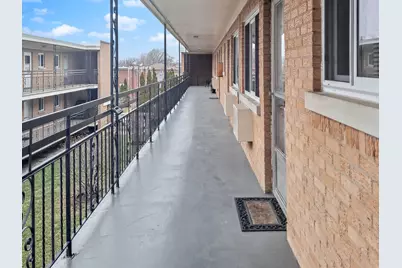 1509 Brown Street #11E, Des Plaines, IL 60016 - Photo 4