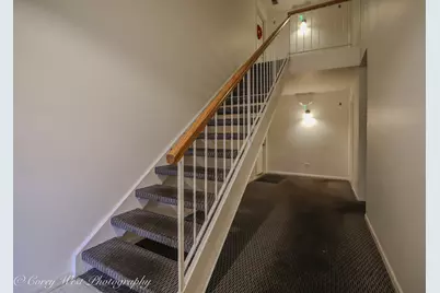 356 Woodview Circle #A, Elgin, IL 60120 - Photo 4