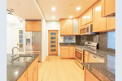 3041 N Davlin Court, Chicago, IL 60618 - Photo 6
