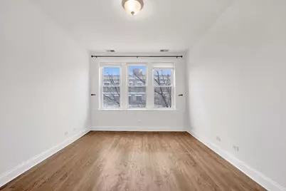 2234 W Roscoe Street #3, Chicago, IL 60618 - Photo 14