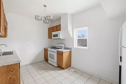 8705 S Saginaw Avenue, Chicago, IL 60617 - Photo 32