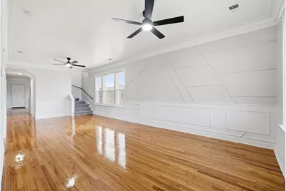 8705 S Saginaw Avenue, Chicago, IL 60617 - Photo 4