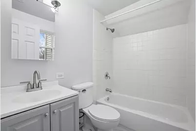 8705 S Saginaw Avenue, Chicago, IL 60617 - Photo 20