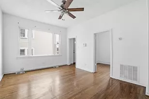 8705 S Saginaw Ave, Chicago, IL 60617 - Photo 26