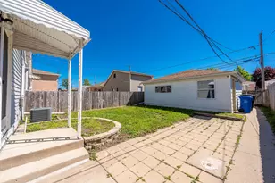 4503 N Sayre Ave, Harwood Heights, IL 60706 - Photo 8