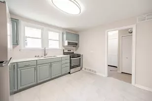 4503 N Sayre Ave, Harwood Heights, IL 60706 - Photo 4