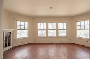 5641 W Patterson Ave, Chicago, IL 60634 - Photo 4