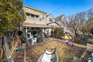 3748 N Troy St, Chicago, IL 60618 - Photo 18