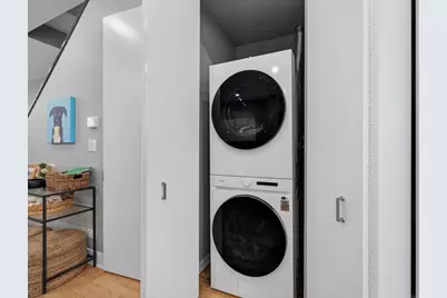 925 N Willard Court #2E, Chicago, IL 60642 - Photo 16