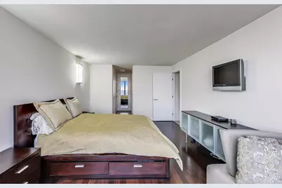 505 N Lake Shore Drive #5104-5, Chicago, IL 60611 - Photo 32